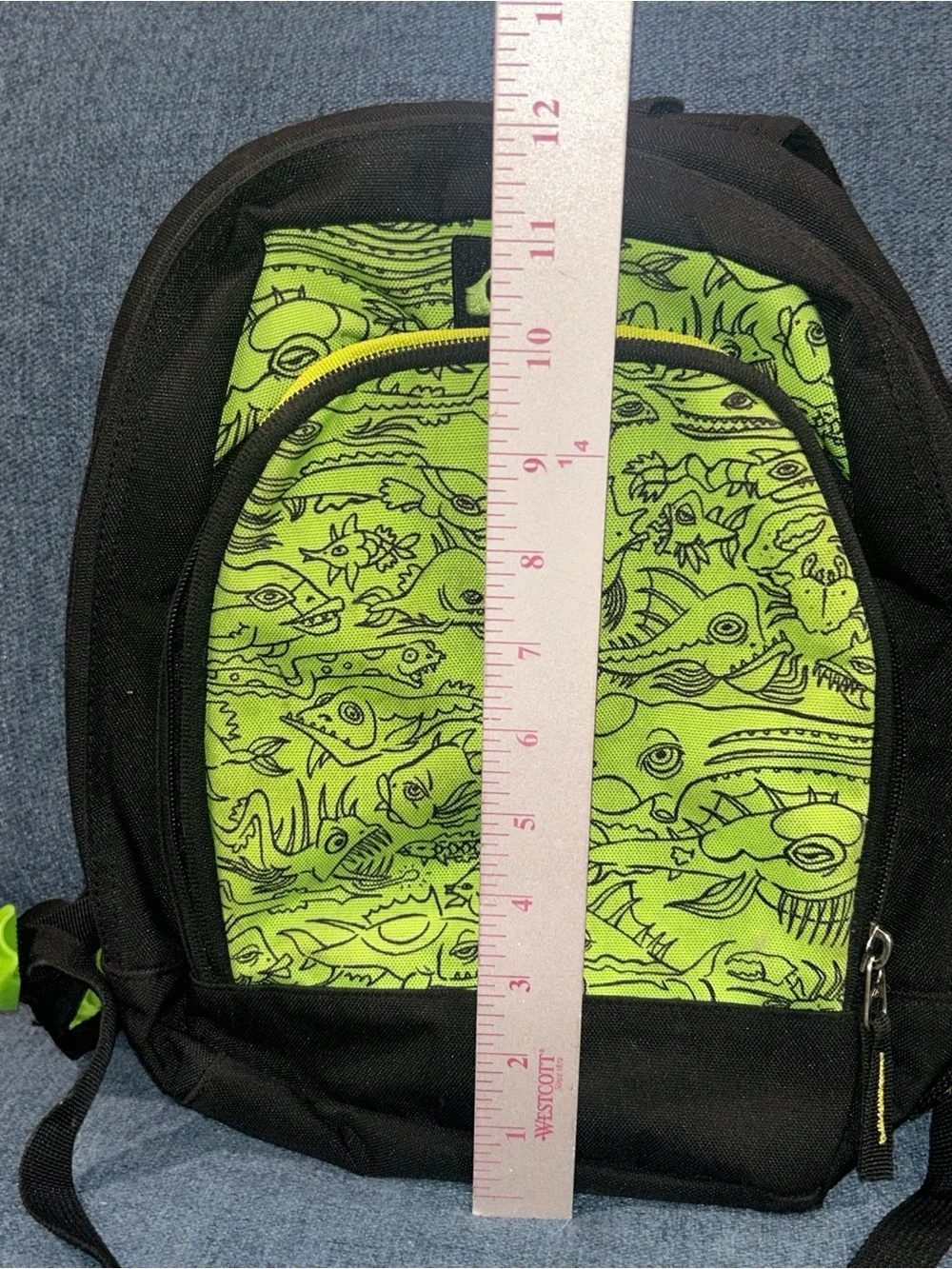 Quiksilver Chompine backpack neon green & black fish graphic 12L small size NICE